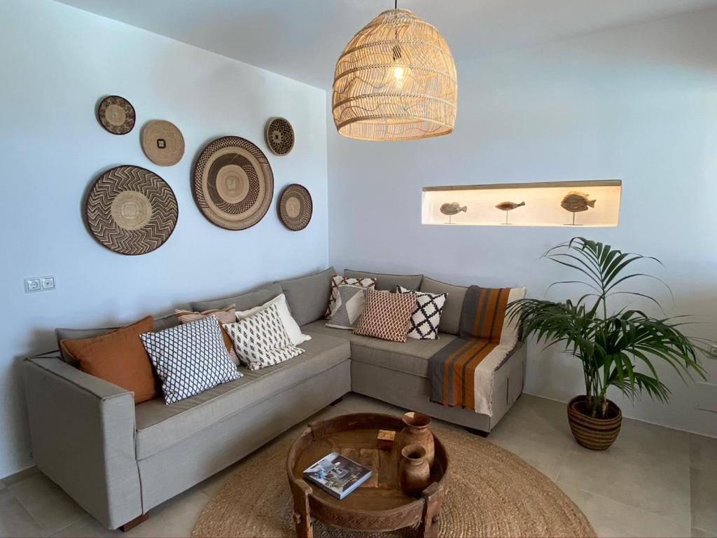Agia Anna  Villa Ypsilon Naxos - Luxury Holiday House With Amazing Sea View & Private Pool מראה חיצוני תמונה